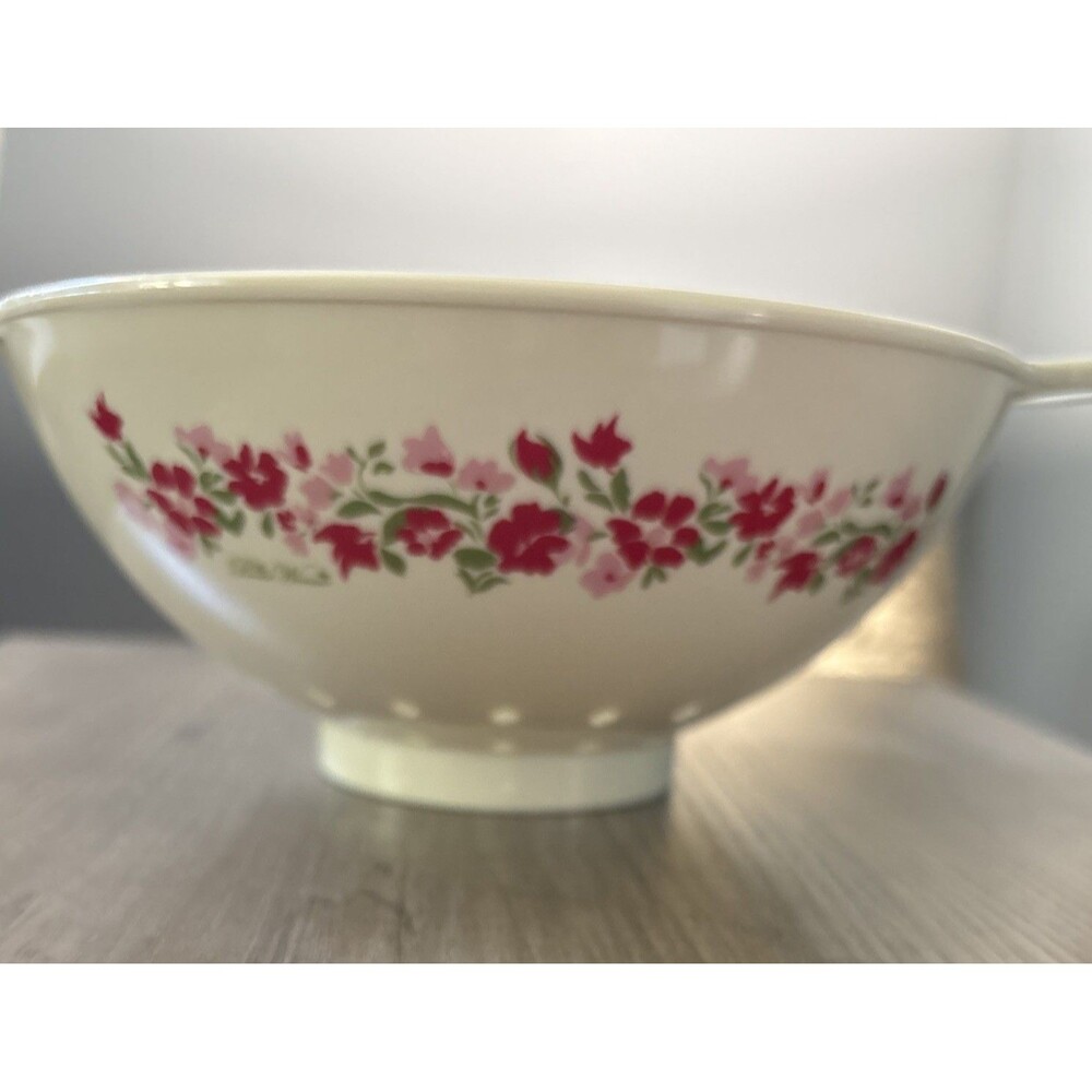 PIONEER WOMAN Melamine Strainer Colander 1 Quart Gorgeous Floral Garden Pink Red